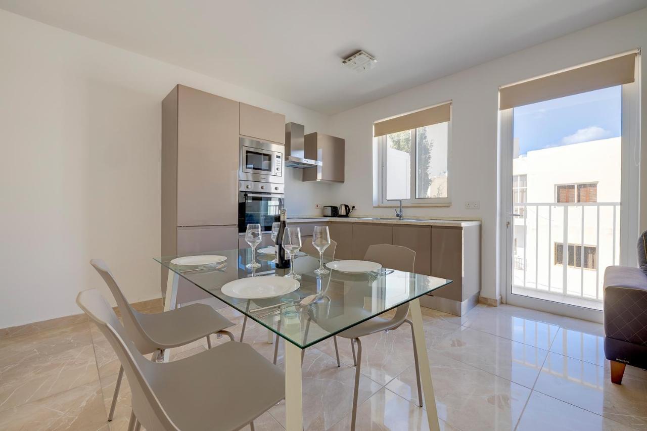 Modern 2Br Apartment In Central St Julian'S Saint Julian's ภายนอก รูปภาพ