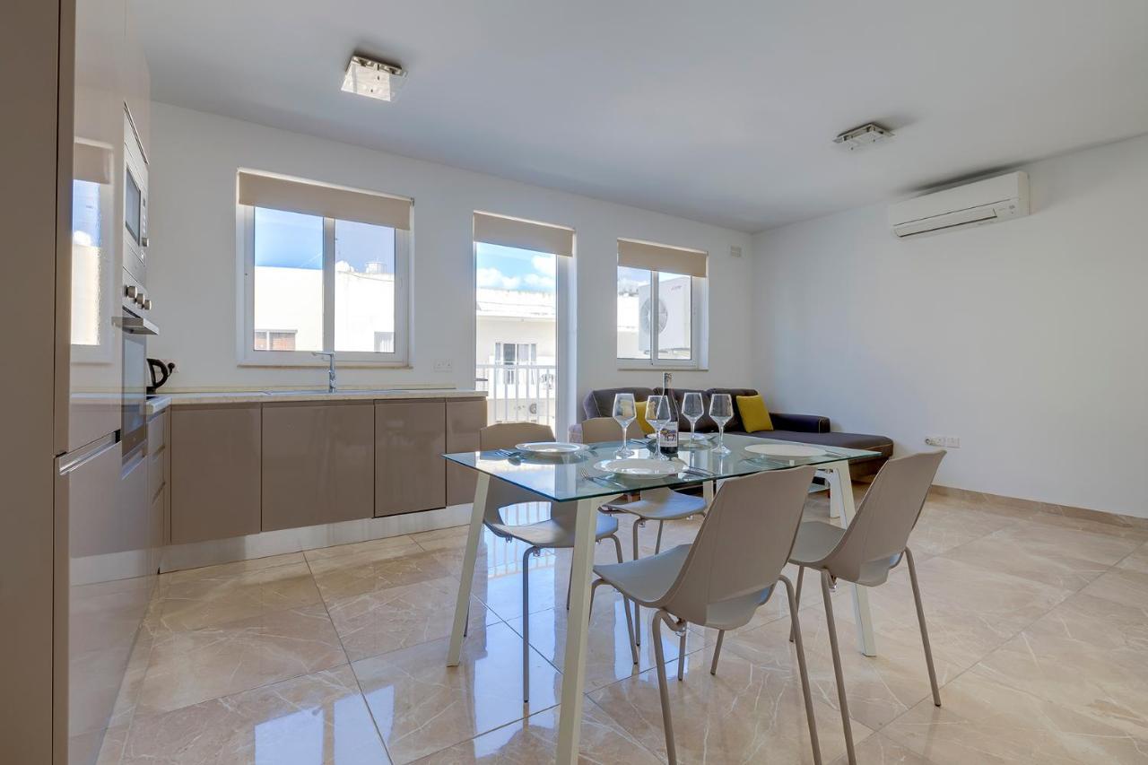 Modern 2Br Apartment In Central St Julian'S Saint Julian's ภายนอก รูปภาพ